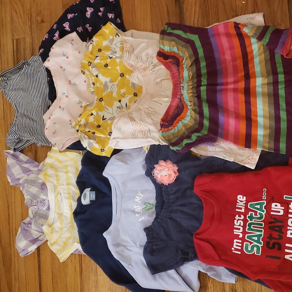 Bundle of girls tops, size 18 months.